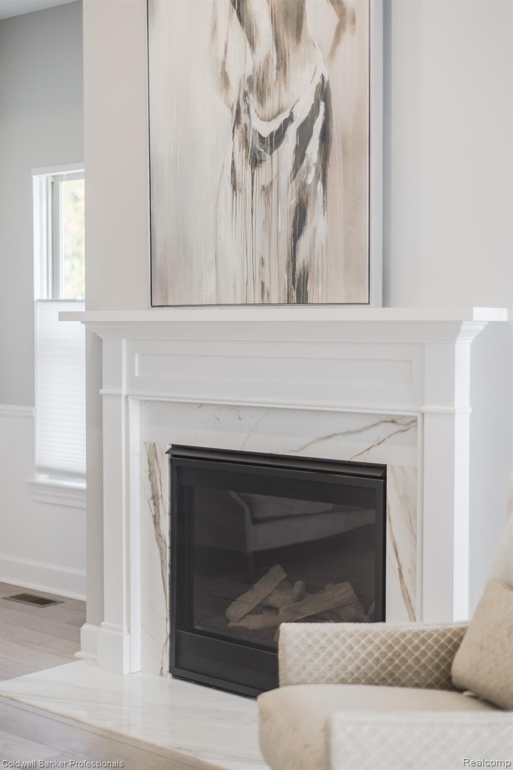 5494 Woodfall Road Clarkston, MI 48348 - Photo 12 of 58 5494 Woodfall-54.jpg