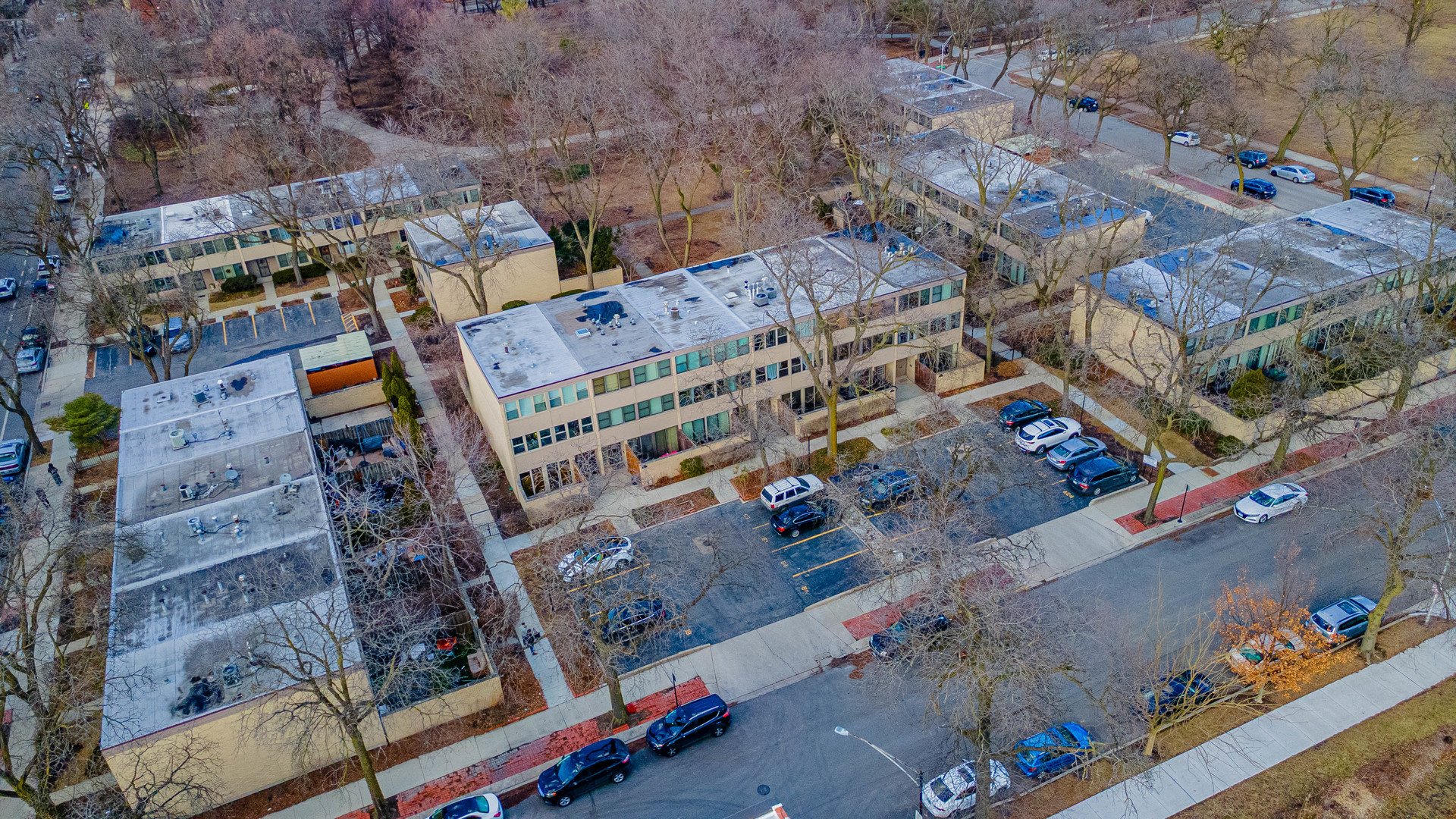 1320 West Arthington Street, Unit 1 Chicago, IL 60607 - Photo 17 of 19 an aerial view of a city