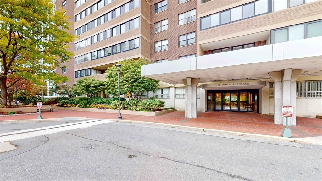 9 Hawthorne Place, Unit 11B Boston, MA 02114 - Photo 18 of 19 front view of a building