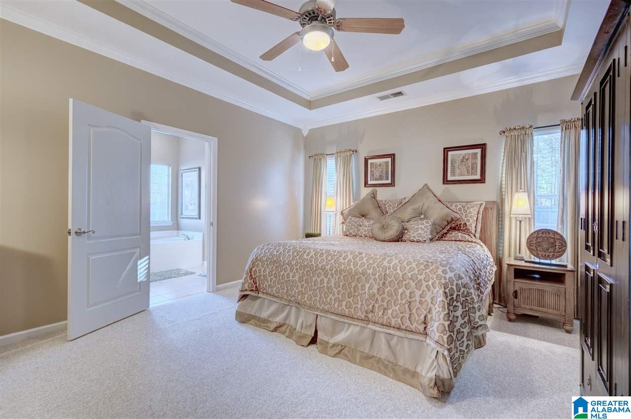 273 High Ridge Drive Pelham, AL 35124 - Photo 2 of 29