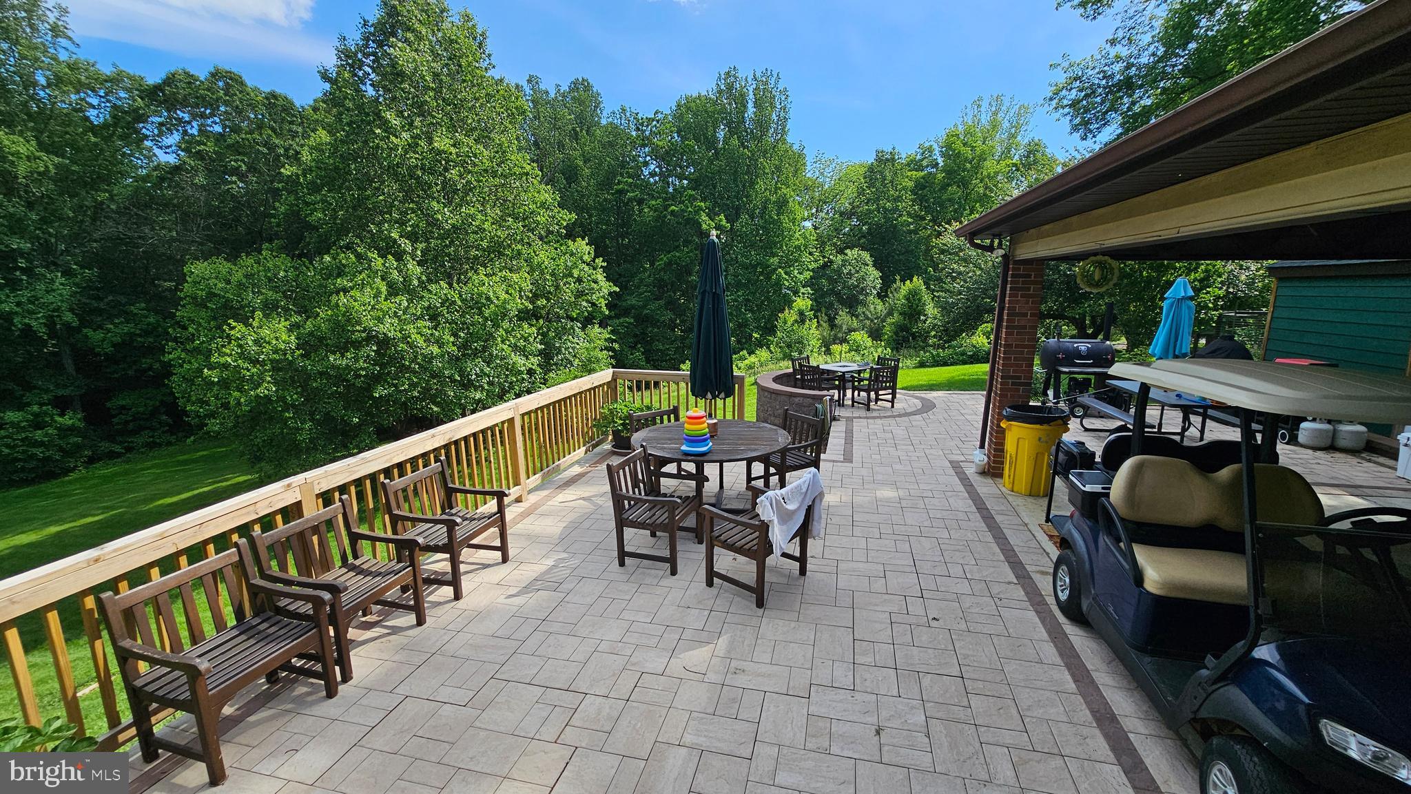 10921 Dumbarton Drive Dunkirk, MD 20754 - Photo 5 of 20 a view of chairs and tables in the balcony