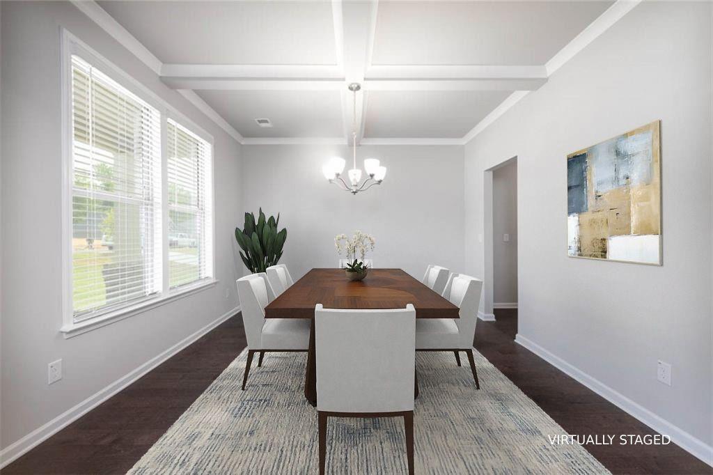 113 Canal Street Hampton, GA 30228 - Photo 4 of 33 a dining room with table and chair