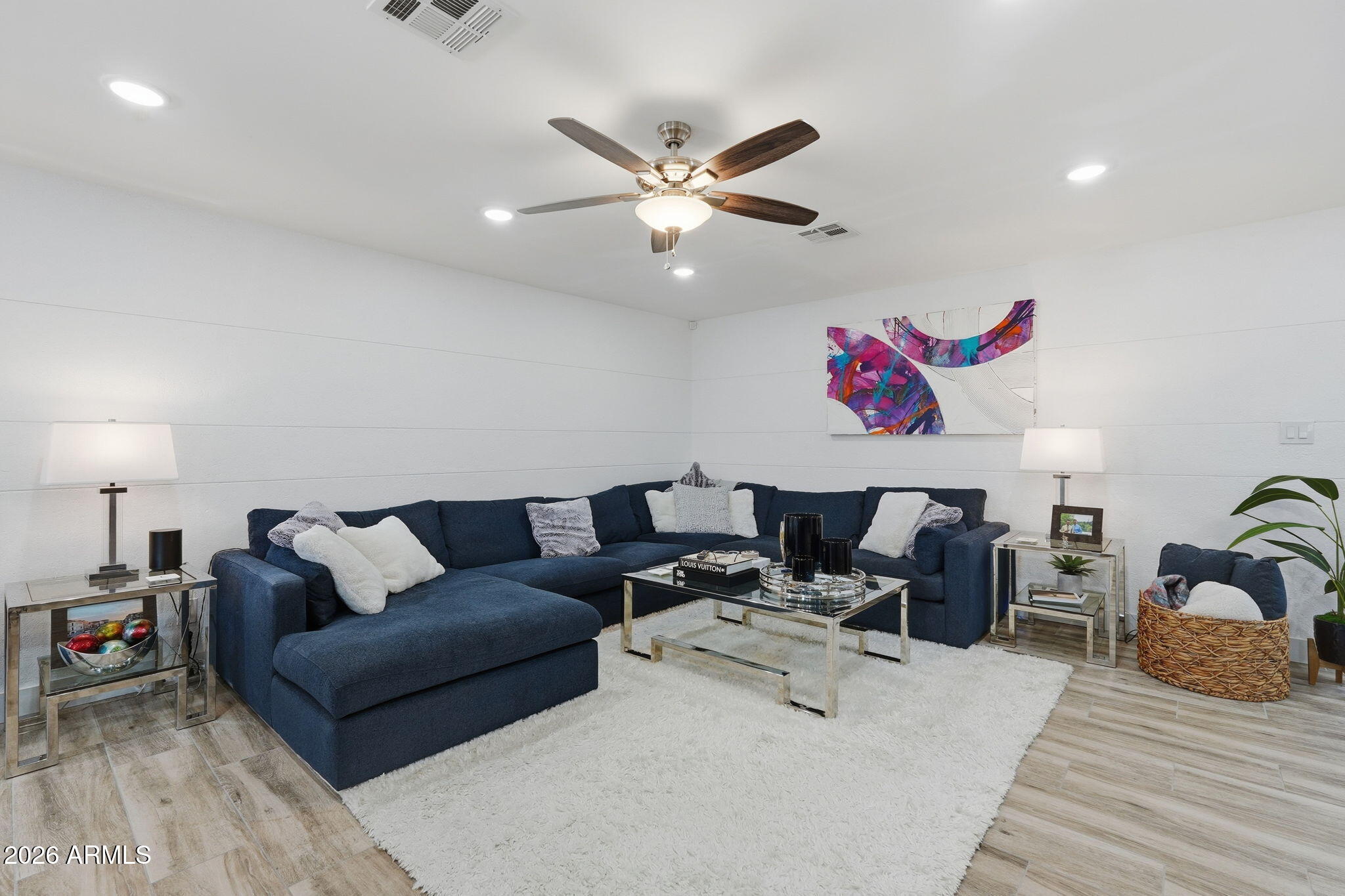 5149 North 34th Street Phoenix, AZ 85018 - Photo 13 of 70 a living room with furniture