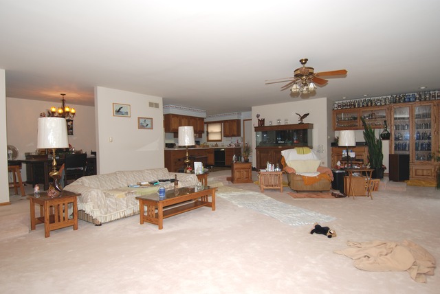 3S152 Deerpath Road North Aurora, IL 60542 - Photo 5 of 25 Gallery Image 5