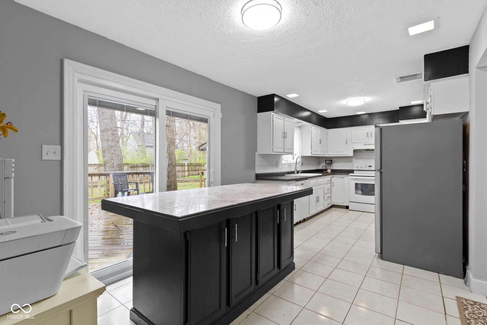 4140 Melbourne Road Indianapolis, IN 46228 - Photo 13 of 27