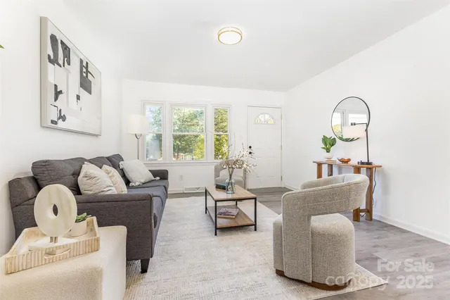 $239,900 | 2334 Woodleaf Drive, Gastonia, NC 28052