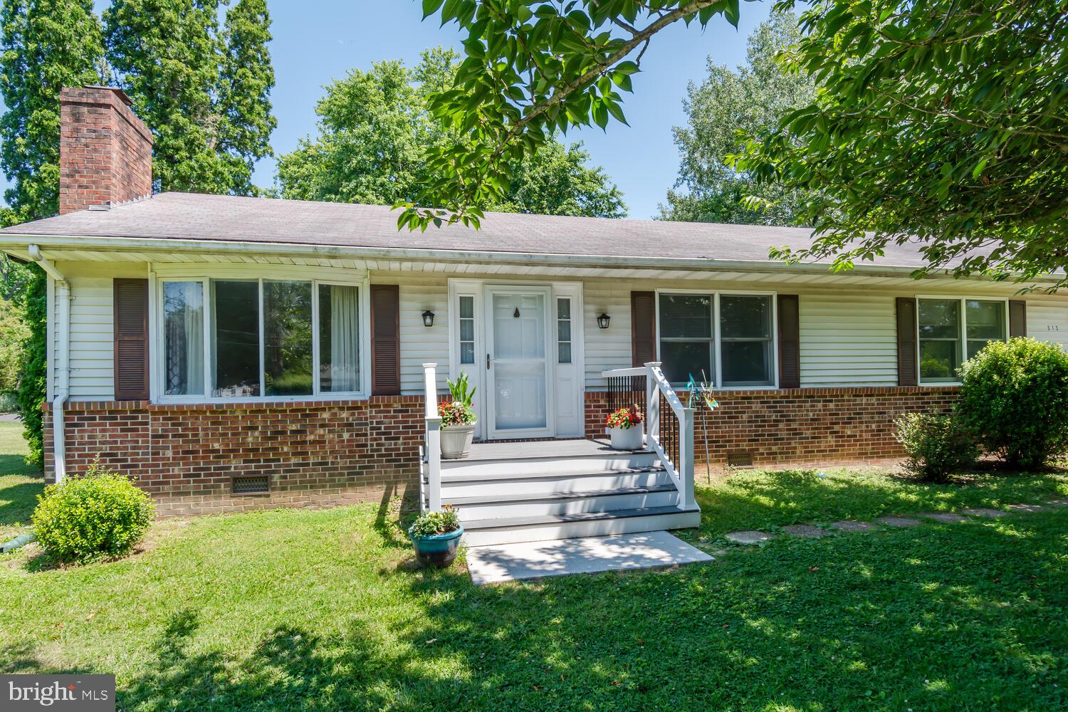 312 Pigpen Point Road Queenstown, MD 21658 - Photo 28 of 33 Front of House