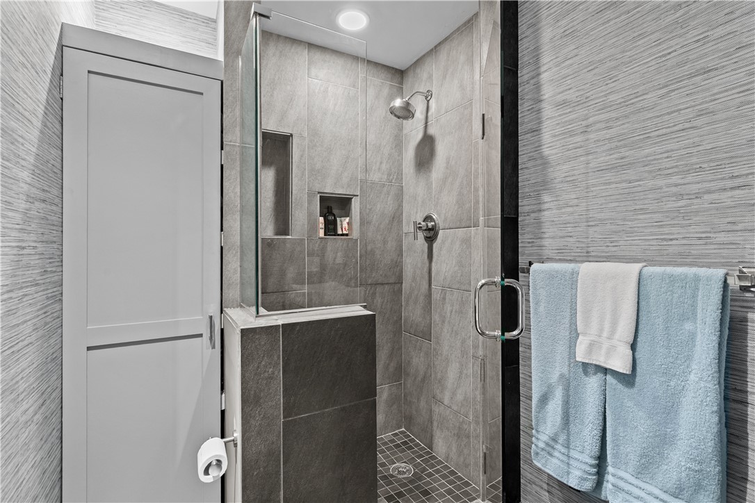 75 Pelham Street, Unit B Newport, RI 02840 - Photo 27 of 45