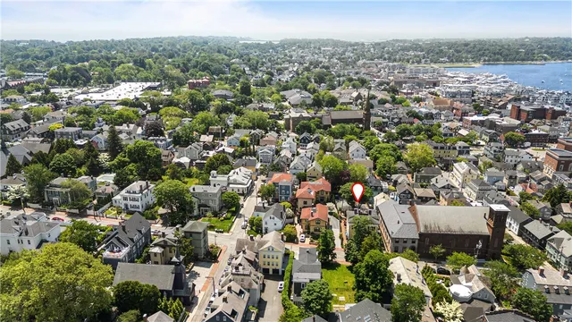 $1,300,000 | 75 Pelham Street, Unit B, Newport, RI 02840