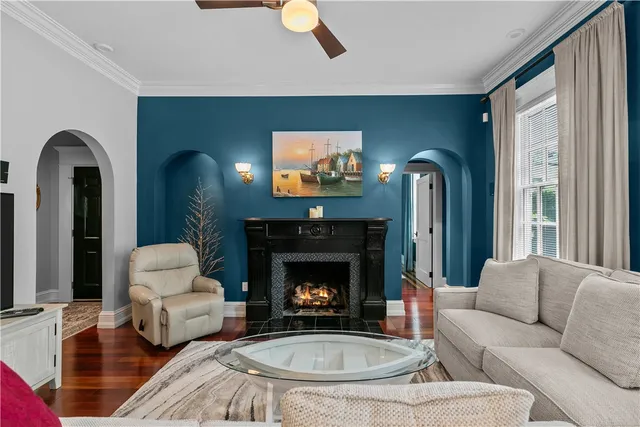 $1,300,000 | 75 Pelham Street, Unit B, Newport, RI 02840