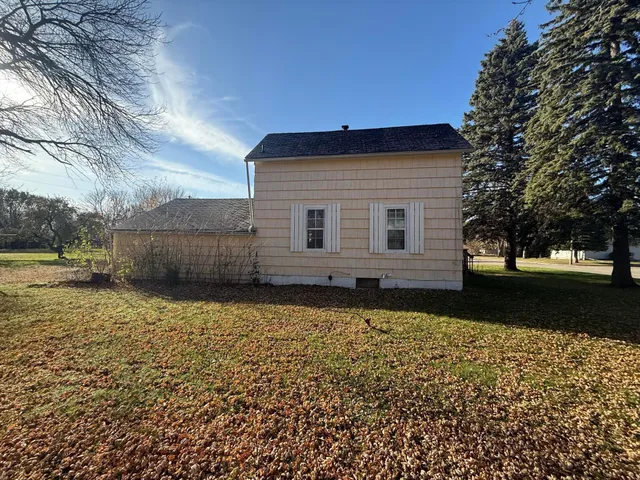 $40,000 | 1111 3rd Avenue South, Wheaton, MN 56296