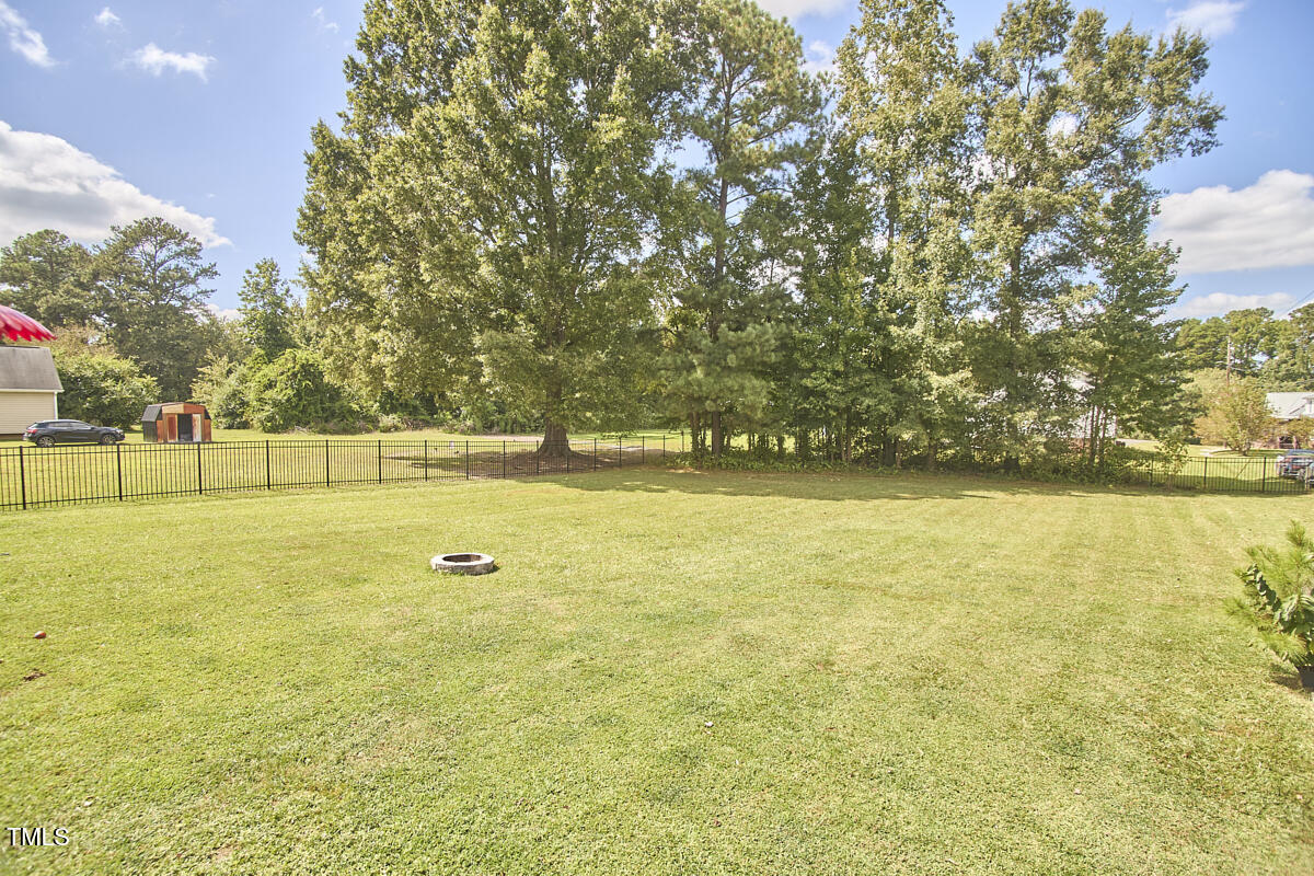 4103 Cheek Road Durham, NC 27704 - Photo 31 of 34 038
