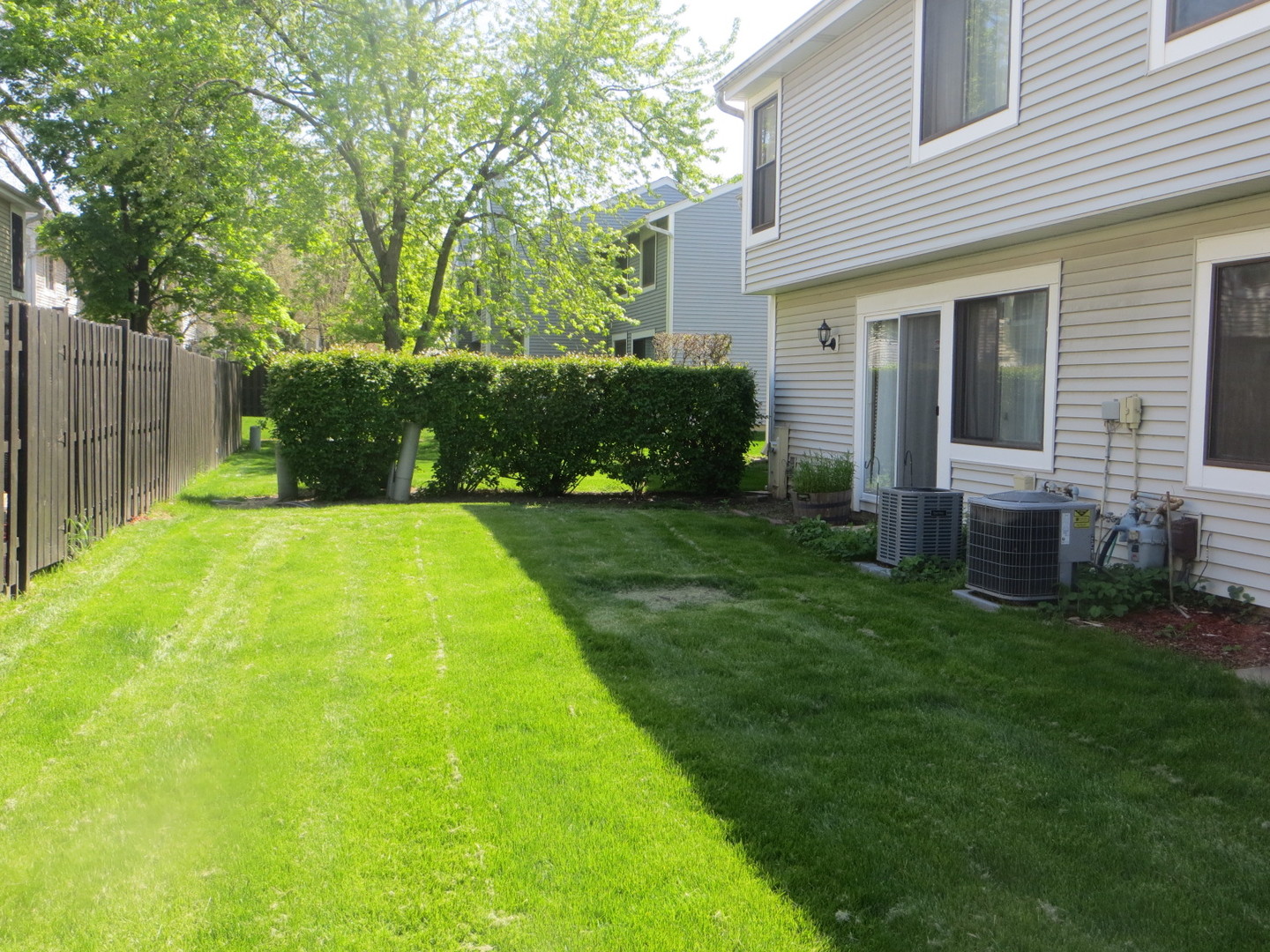 1997 Georgetown Lane Hoffman Estates, IL 60169 - Photo 16 of 23