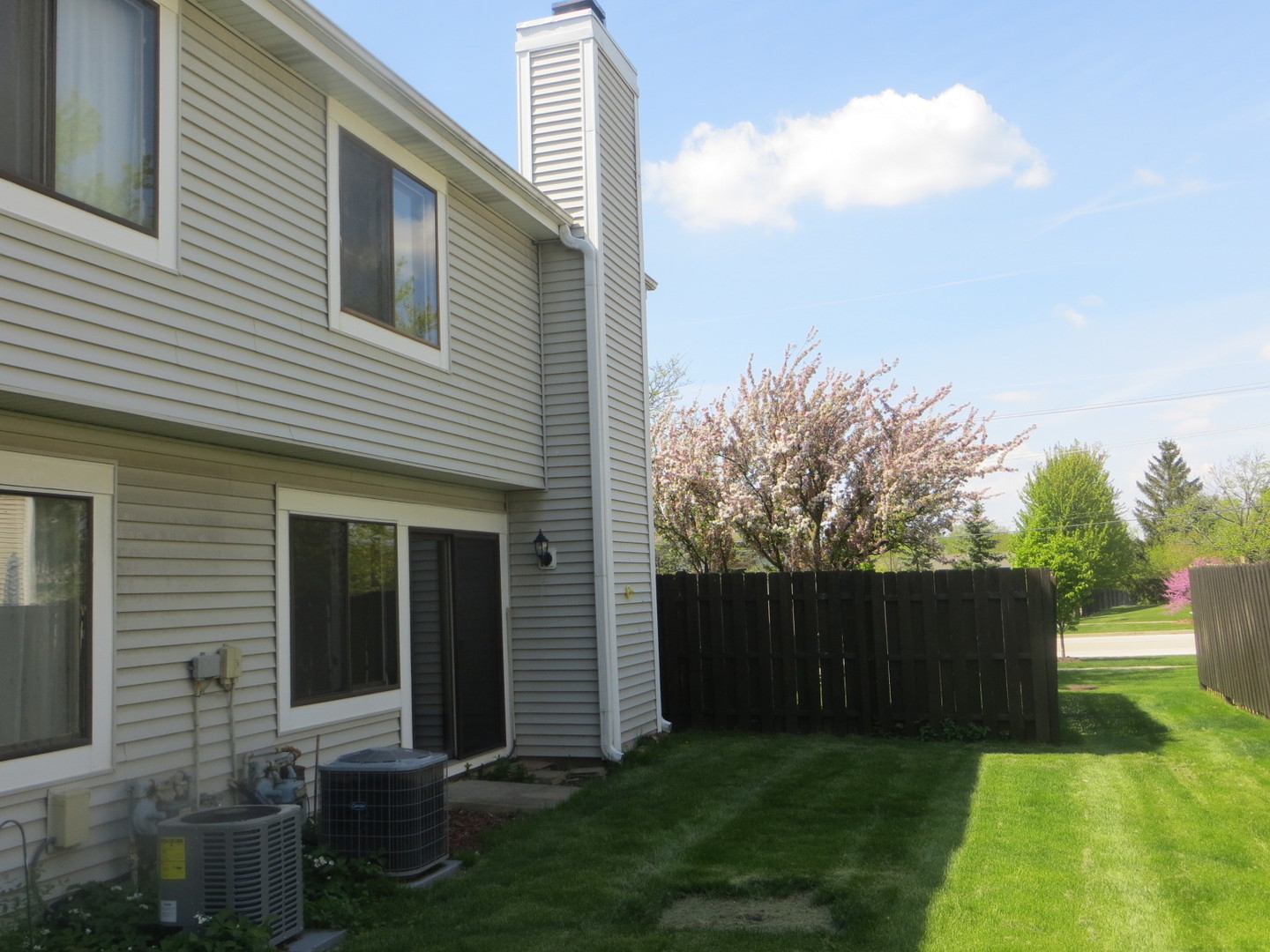1997 Georgetown Lane Hoffman Estates, IL 60169 - Photo 17 of 23