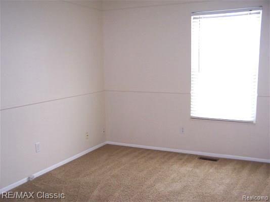 24572 Park Ridge Court Novi, MI 48375 - Photo 10 of 13 2nd Bedroom