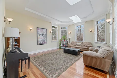 $1,399,000 | 11556 Elmwood Place, Deerfield, IL 60015