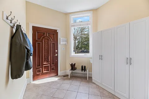 $1,399,000 | 11556 Elmwood Place, Deerfield, IL 60015