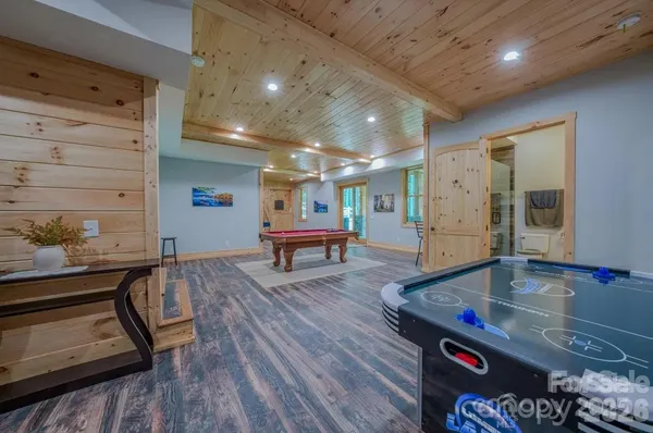 $1,400,000 | 1416 Southpointe Drive, Unit 67, Morganton, NC 28655