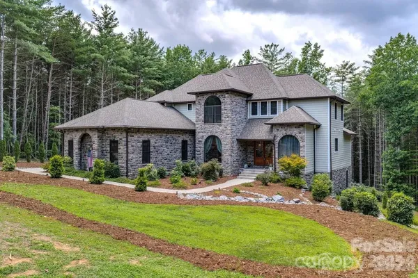 $1,400,000 | 1416 Southpointe Drive, Unit 67, Morganton, NC 28655