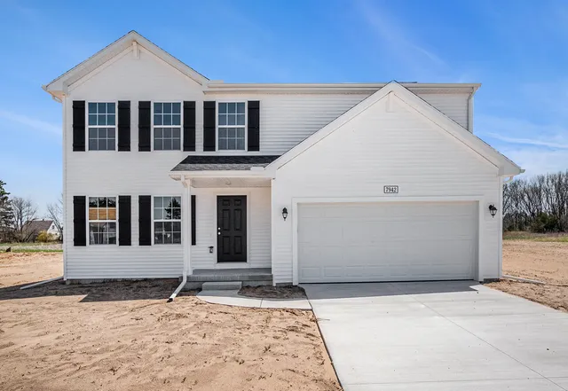 $364,900 | 520 Hawk Wood Court, Cedar Springs, MI 49319