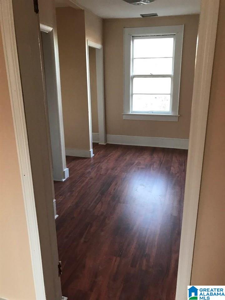 516 Valley Road Fairfield, AL 35064 - Photo 8 of 19