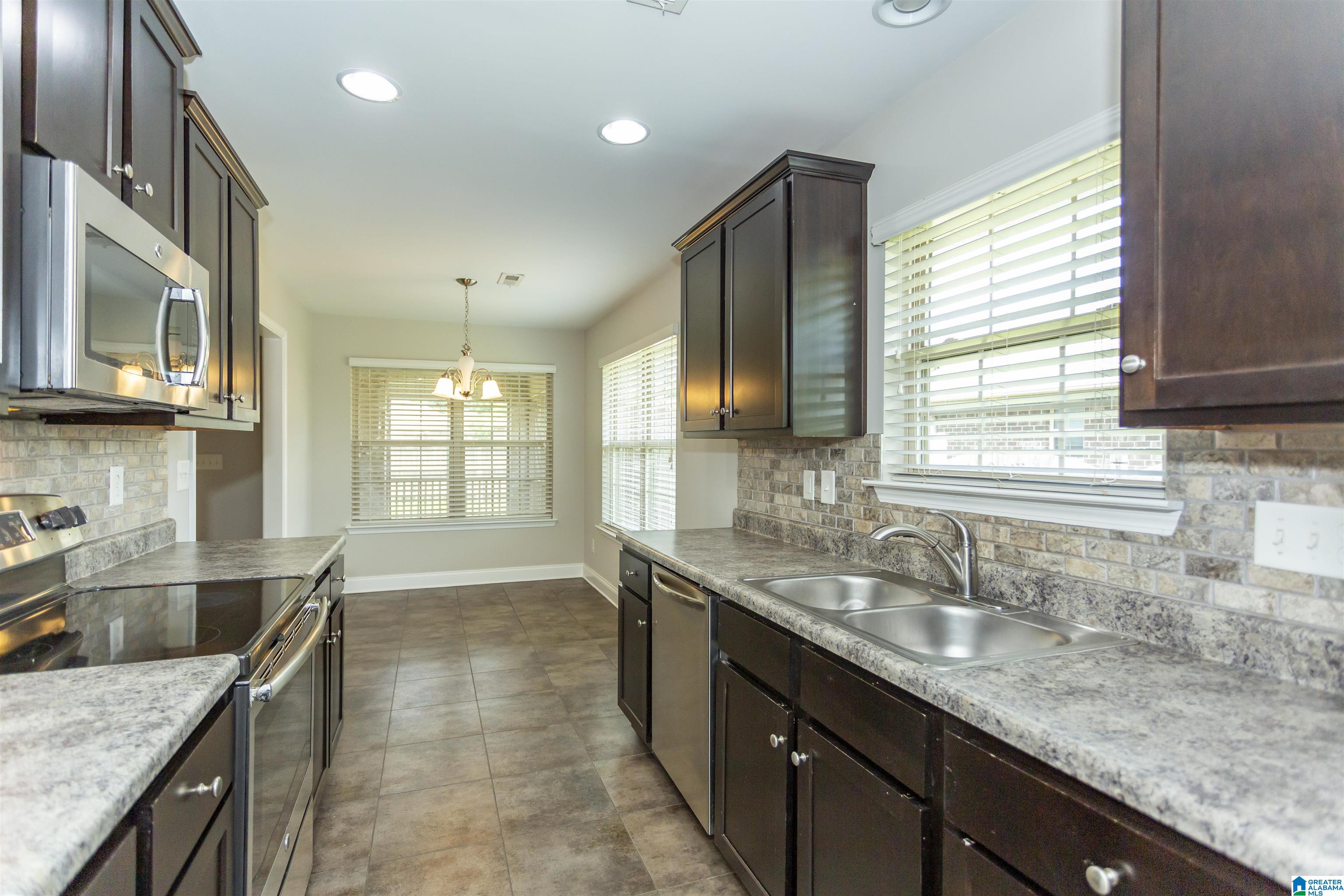 220 Makena Way Alabaster, AL 35007 - Photo 22 of 44