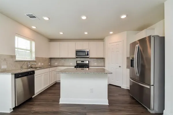 $1,940 | 2628 Warren Lane, Aubrey, TX 76227