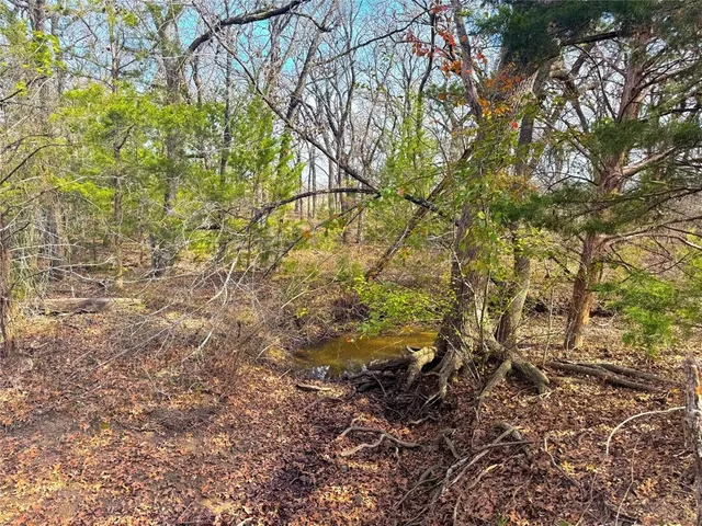 $325,000 | 1879 Longhorn Parkway, Axtell, TX 76624