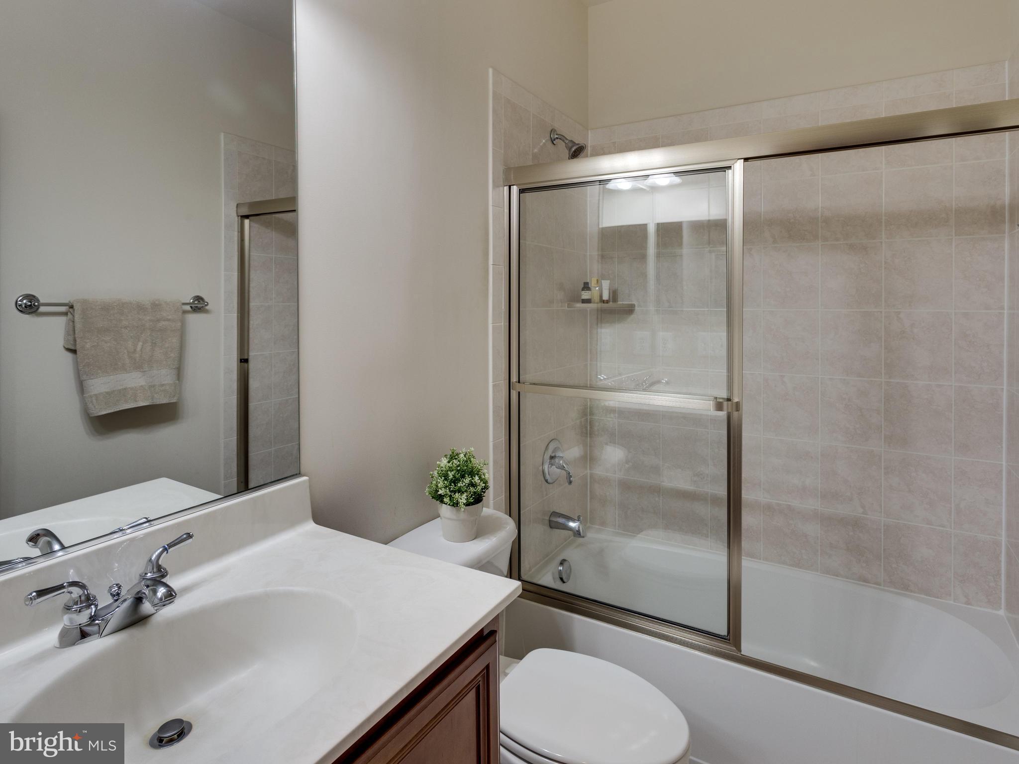 604 Beulah Road Vienna, VA 22180 - Photo 14 of 30 Bath