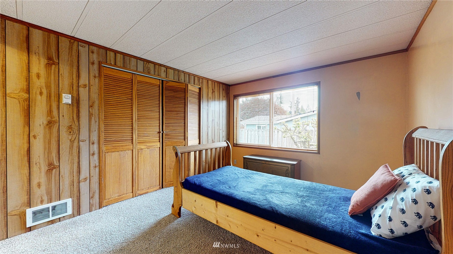 957 South Falcon Road Camano Island, WA 98282 - Photo 12 of 25 Gallery Image 12