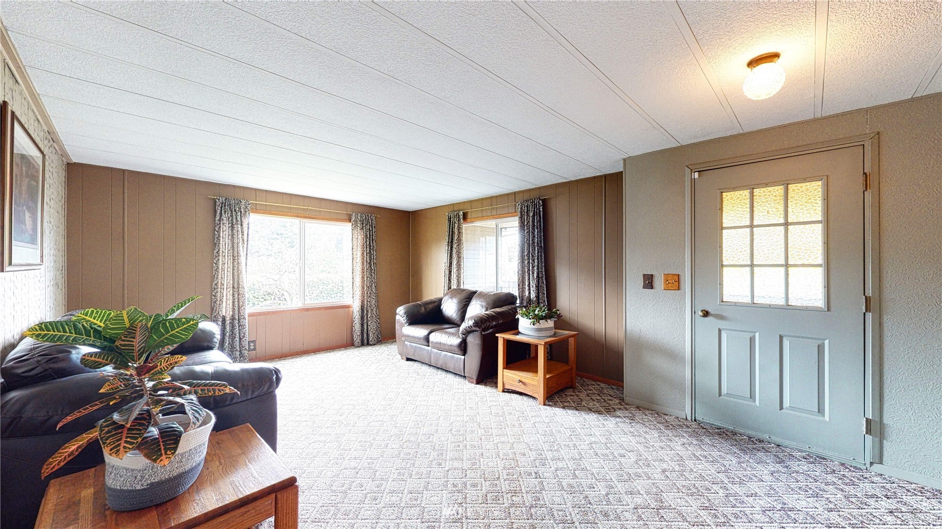 957 South Falcon Road Camano Island, WA 98282 - Photo 2 of 25 Gallery Image 2