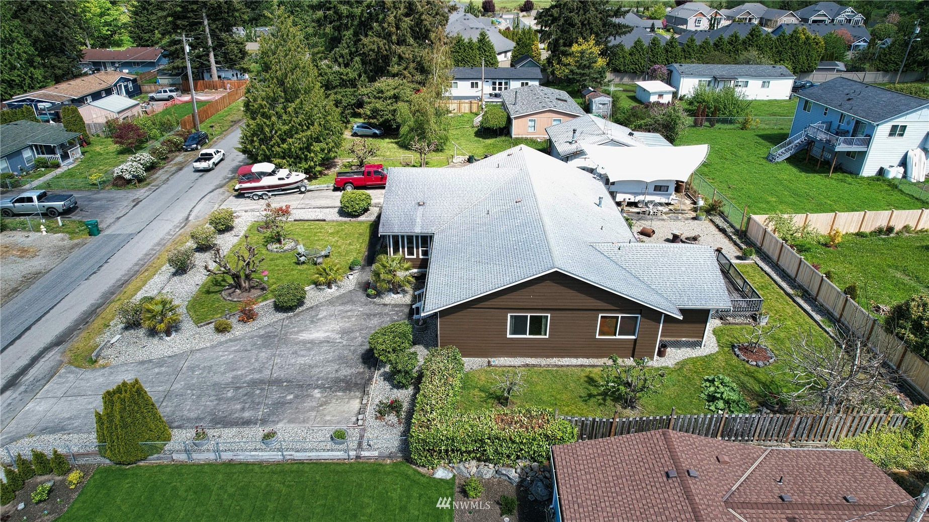 957 South Falcon Road Camano Island, WA 98282 - Photo 22 of 25 Gallery Image 22