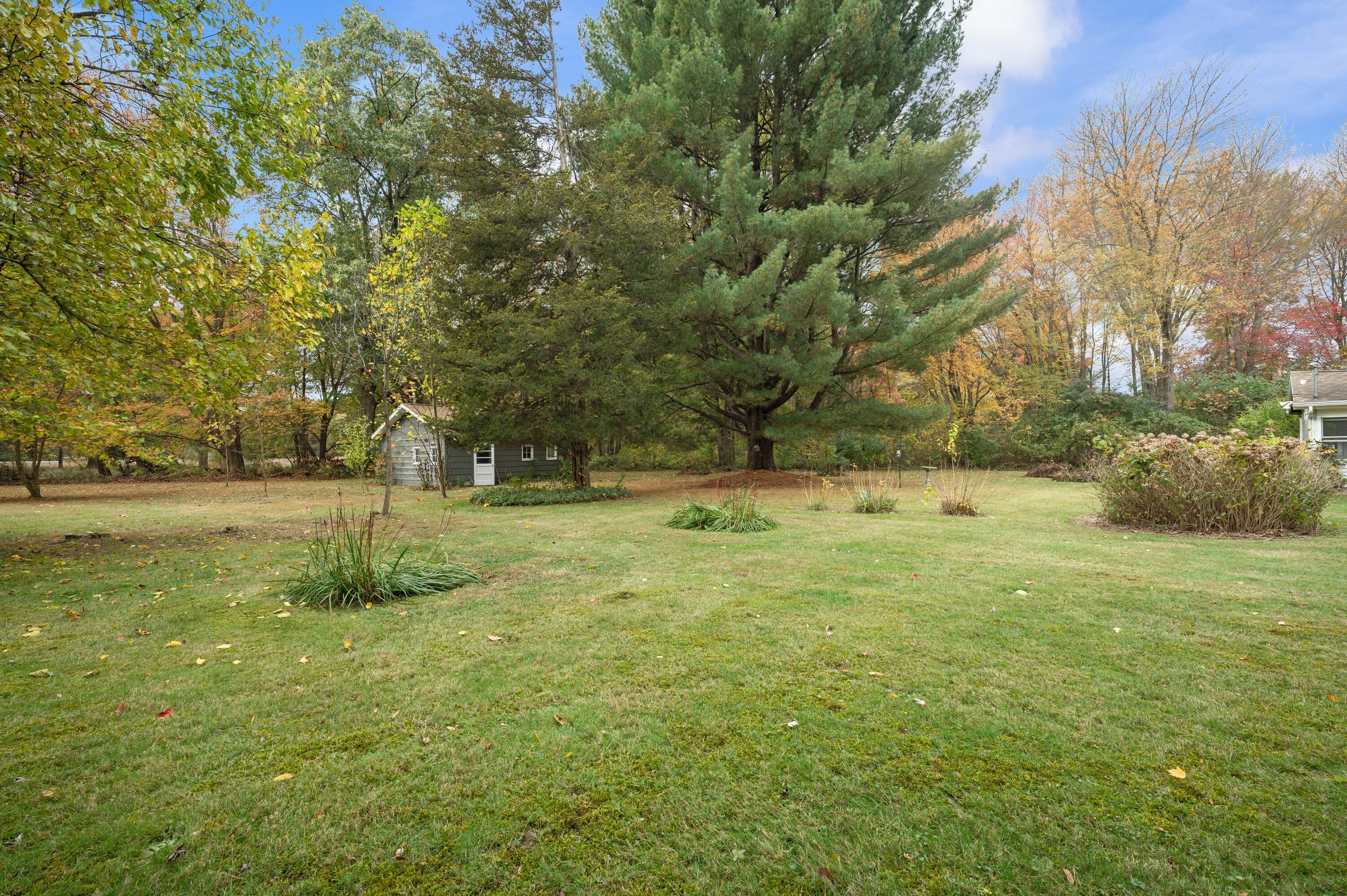 210 Beeson Road Niles, MI 49120 - Photo 31 of 37 Backyard