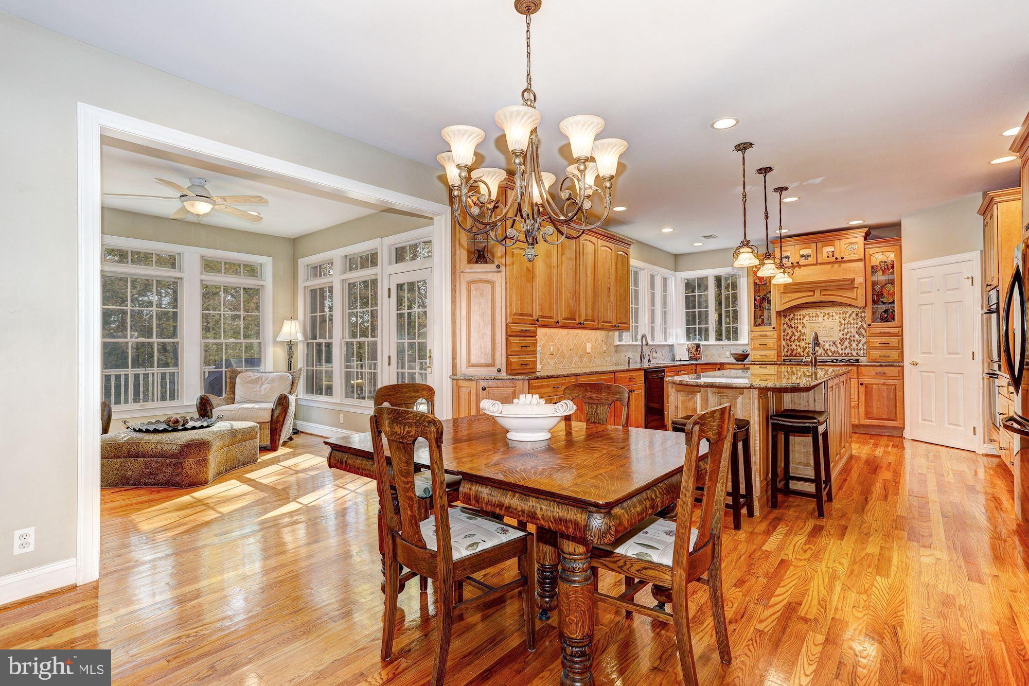 2679 Golf Island Road Ellicott City, MD 21042 - Photo 10 of 63 Breakfast Room