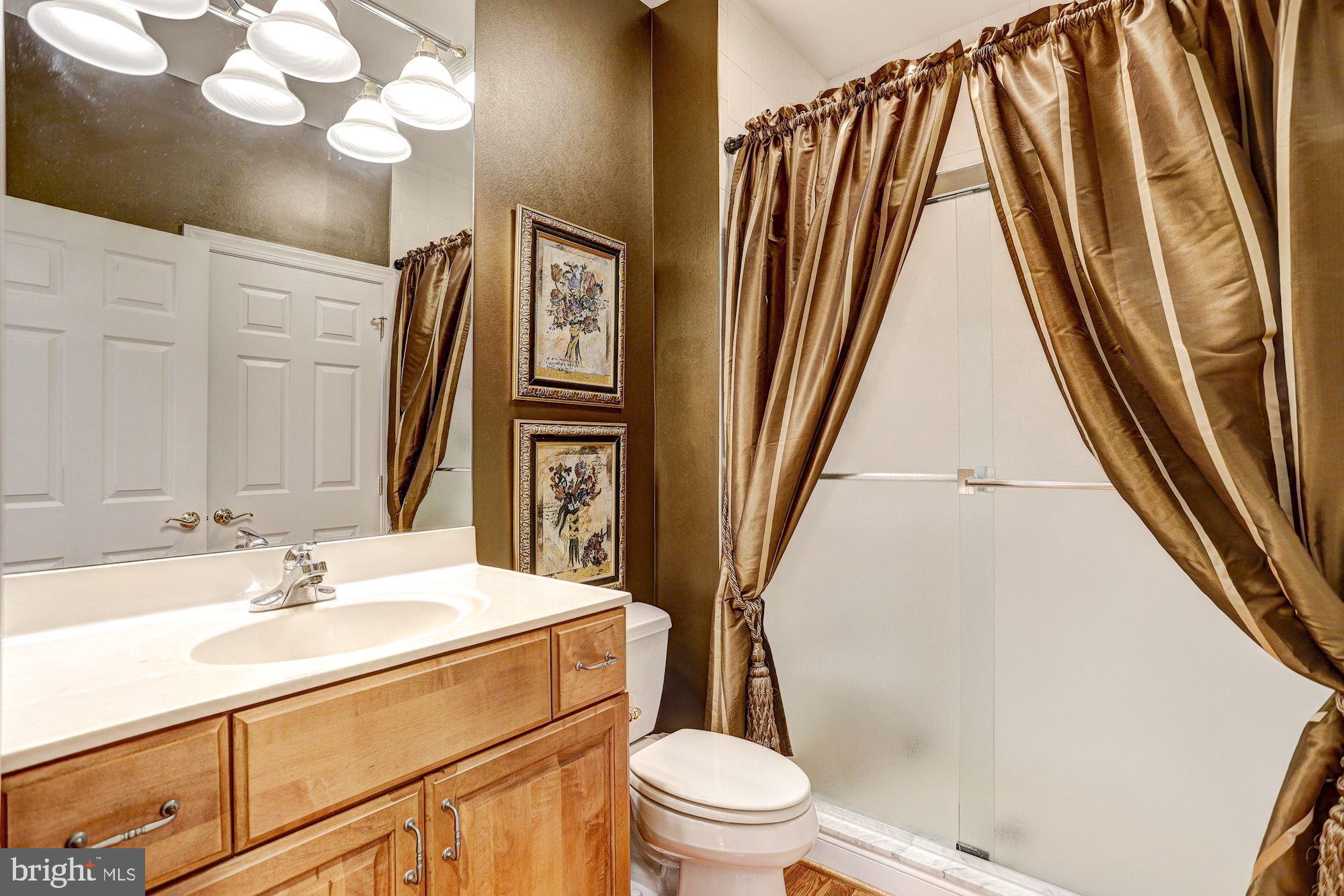 2679 Golf Island Road Ellicott City, MD 21042 - Photo 22 of 63 Main Level Full Bath