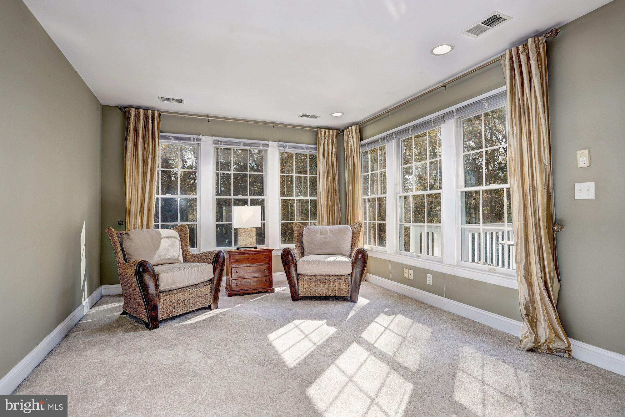 2679 Golf Island Road Ellicott City, MD 21042 - Photo 26 of 63 Primary Sitting Room