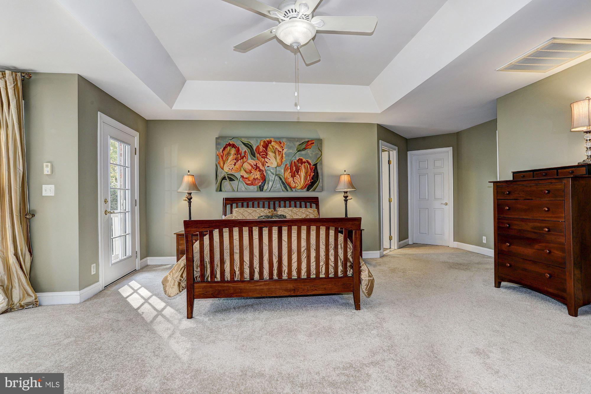 2679 Golf Island Road Ellicott City, MD 21042 - Photo 27 of 63 Primary Suite