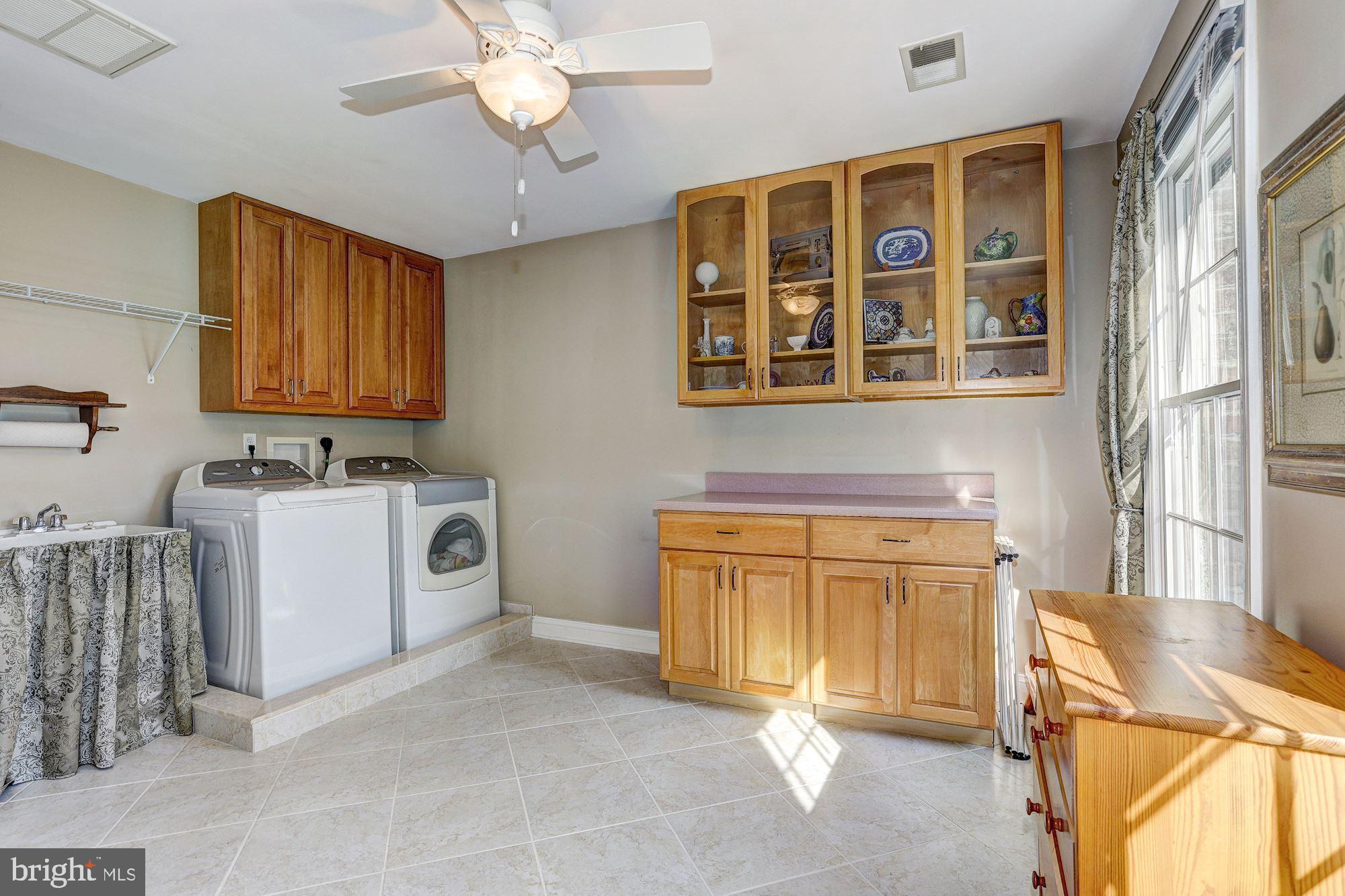 2679 Golf Island Road Ellicott City, MD 21042 - Photo 39 of 63 Bedroom level laundry room