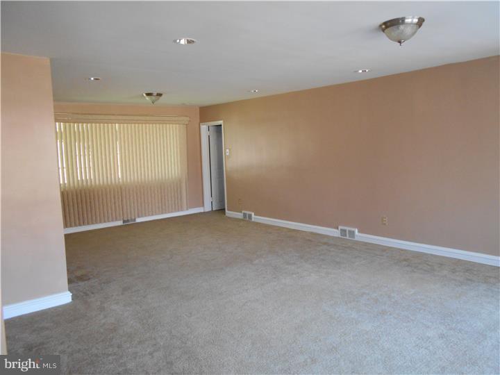 491 Concord Road Broomall, PA 19008 - Photo 3 of 25