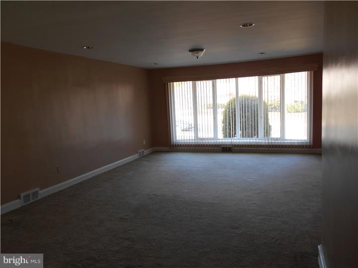 491 Concord Road Broomall, PA 19008 - Photo 5 of 25
