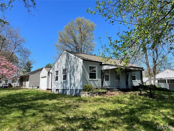 $1,195 | 10425 Presley Drive, St. Louis, MO 63137