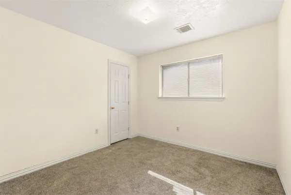 $1,350 | 703 Overbluff Street, Channelview, TX 77530