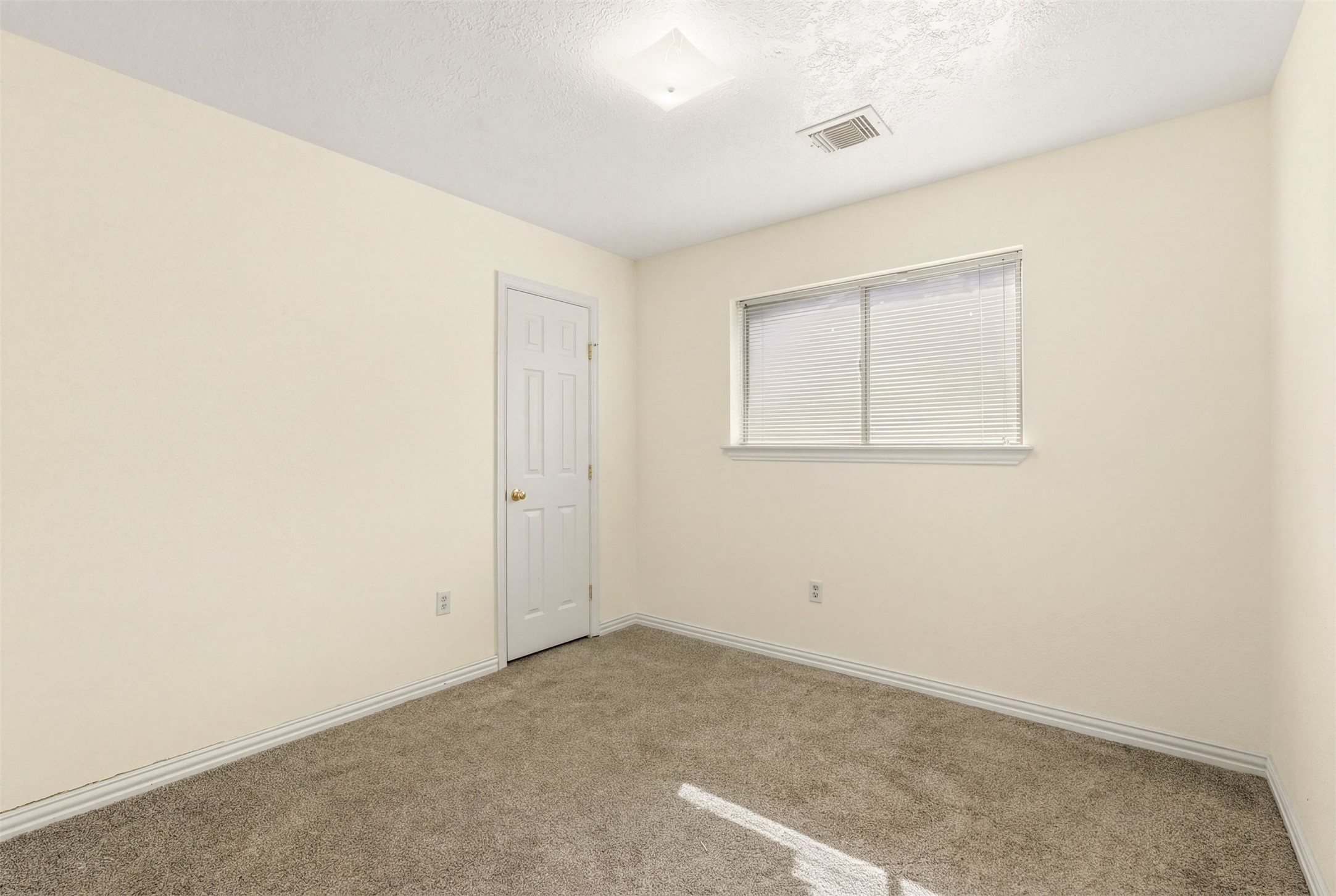 703 Overbluff Street Channelview, TX 77530 - Photo 16 of 24