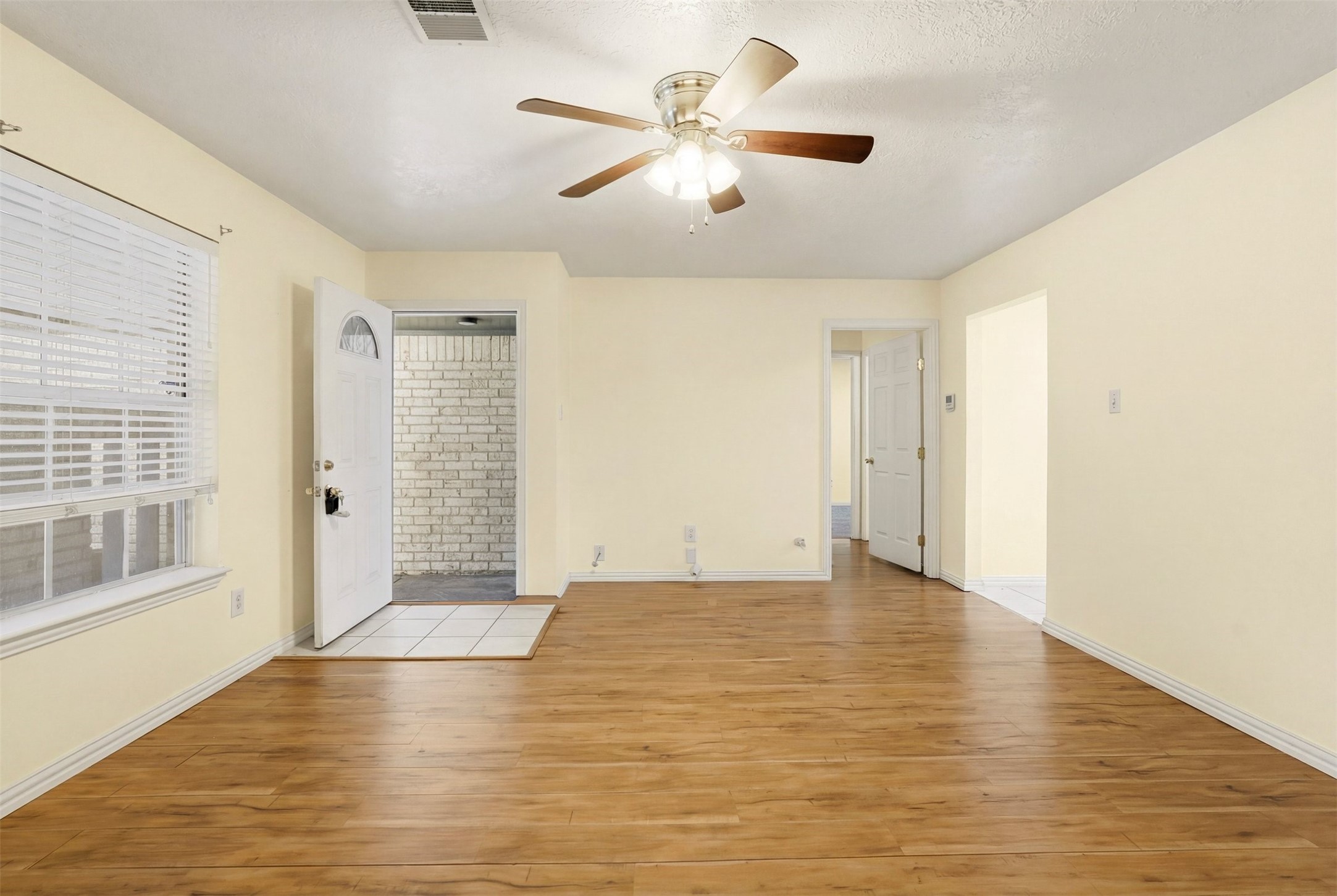 703 Overbluff Street Channelview, TX 77530 - Photo 7 of 24