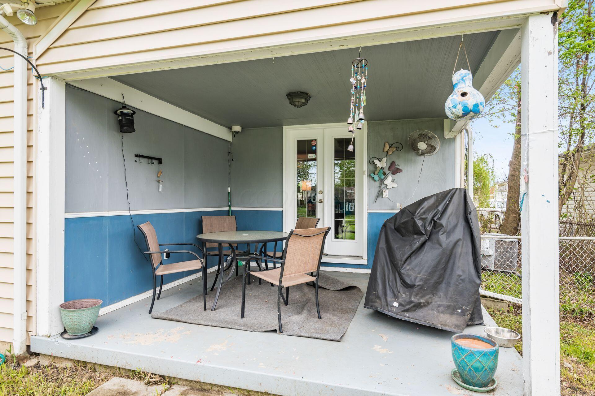 2877 Wellesley Road Columbus, OH 43209 - Photo 28 of 33 040_ Rd Columbus OH 43209 USA