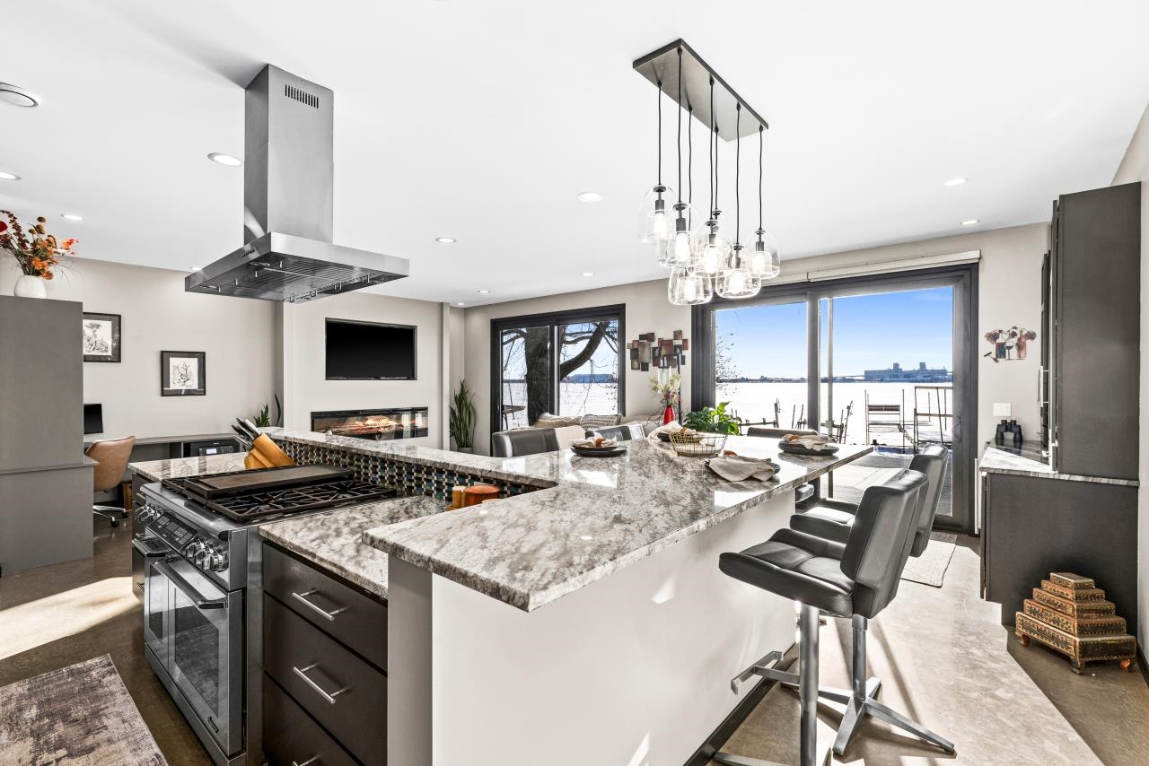 2727 Minnesota Avenue Duluth, MN 55802 - Photo 11 of 76