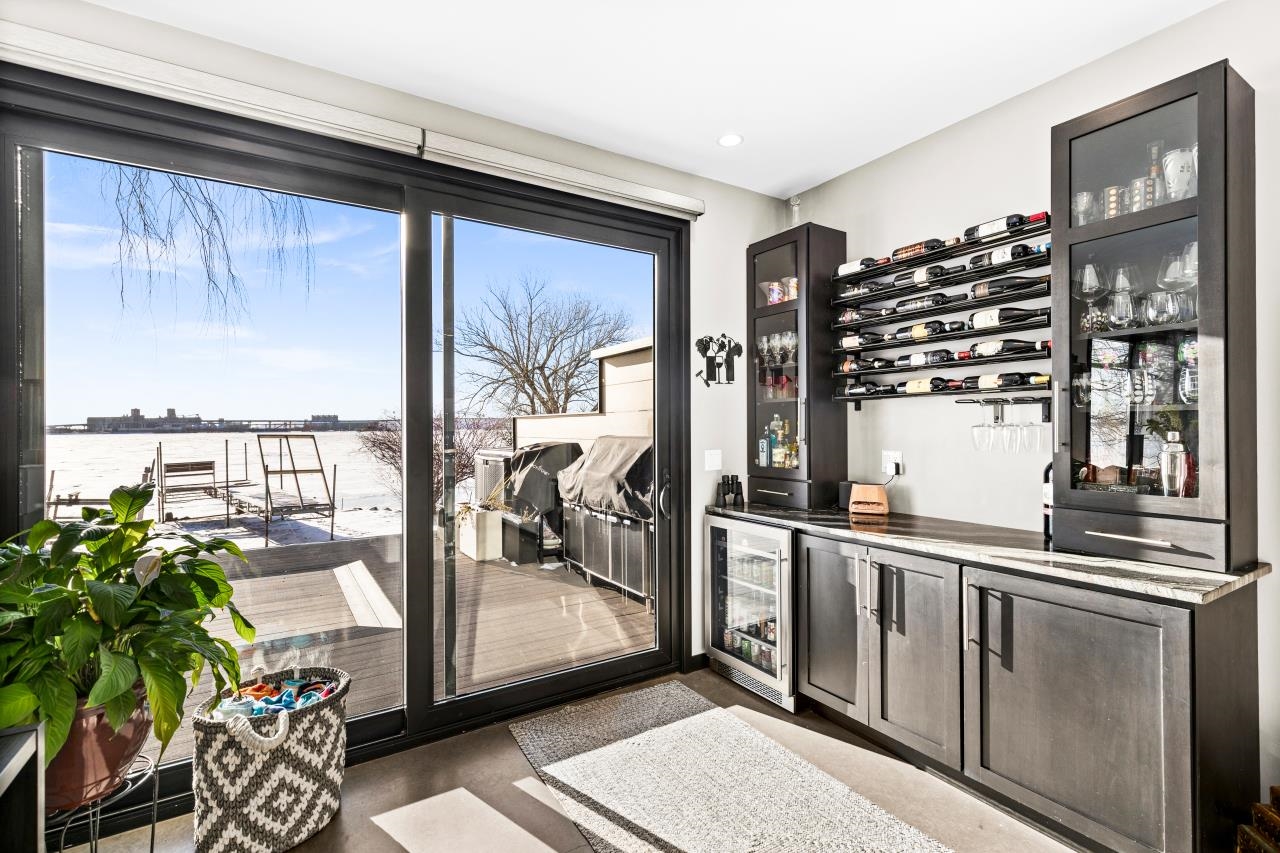 2727 Minnesota Avenue Duluth, MN 55802 - Photo 17 of 76