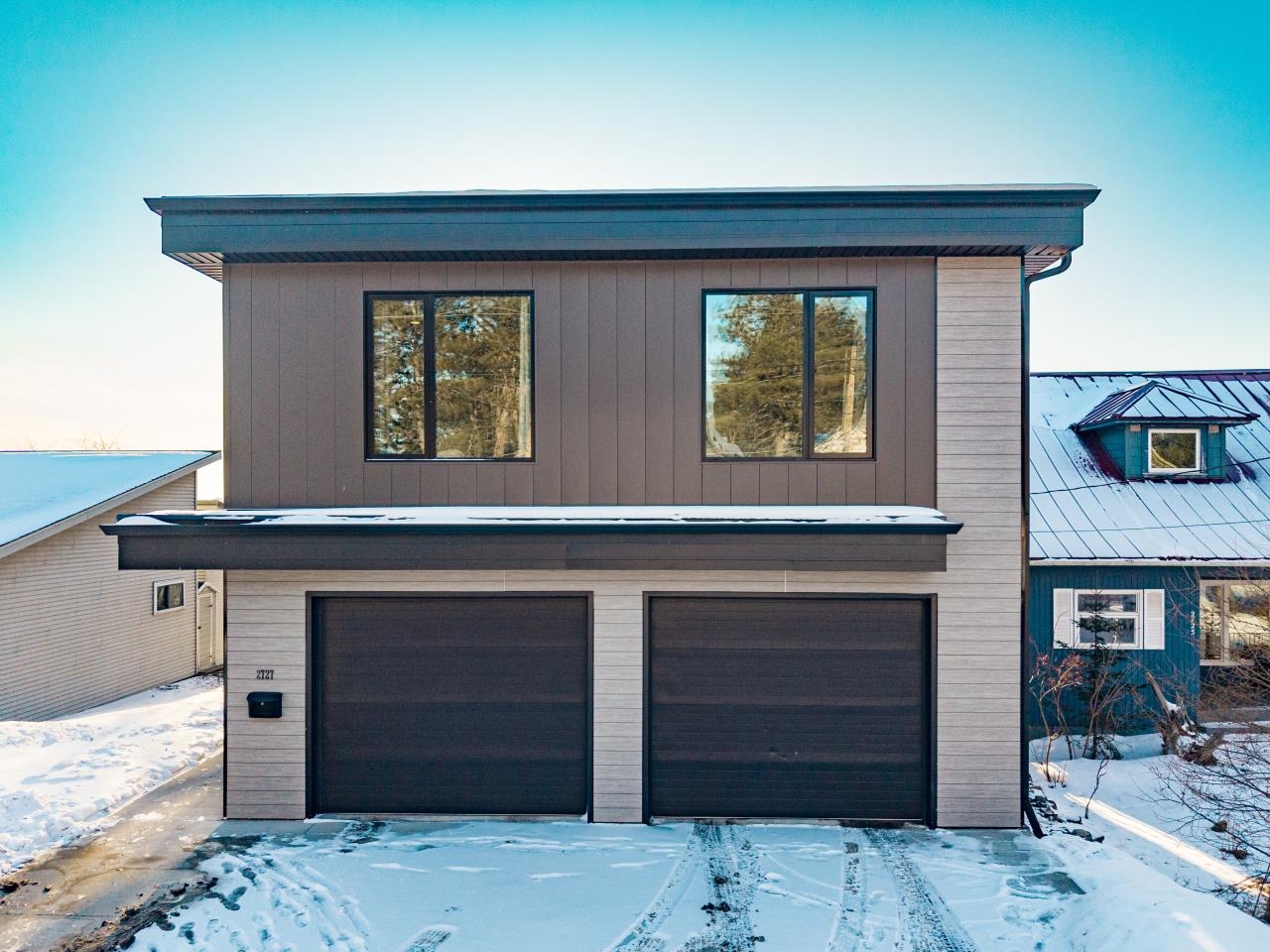 2727 Minnesota Avenue Duluth, MN 55802 - Photo 3 of 76