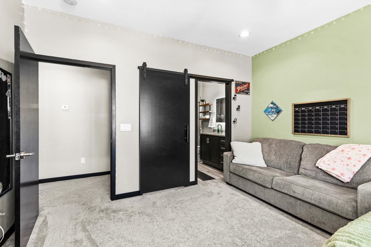 2727 Minnesota Avenue Duluth, MN 55802 - Photo 43 of 76