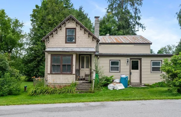 $150,000 | 23 Hanna Road, Highgate, VT 05459